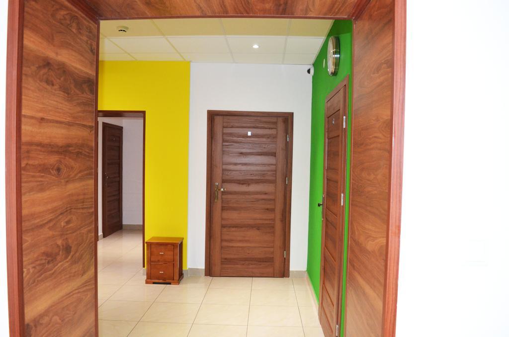 Ginger Aparthostel Cracovia Exterior foto